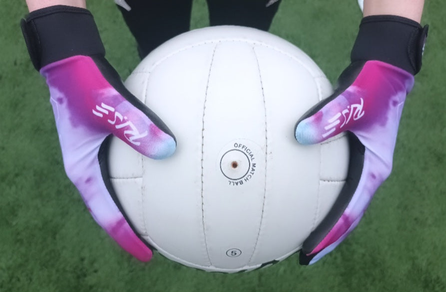 Rise Sport Gaelic Gloves