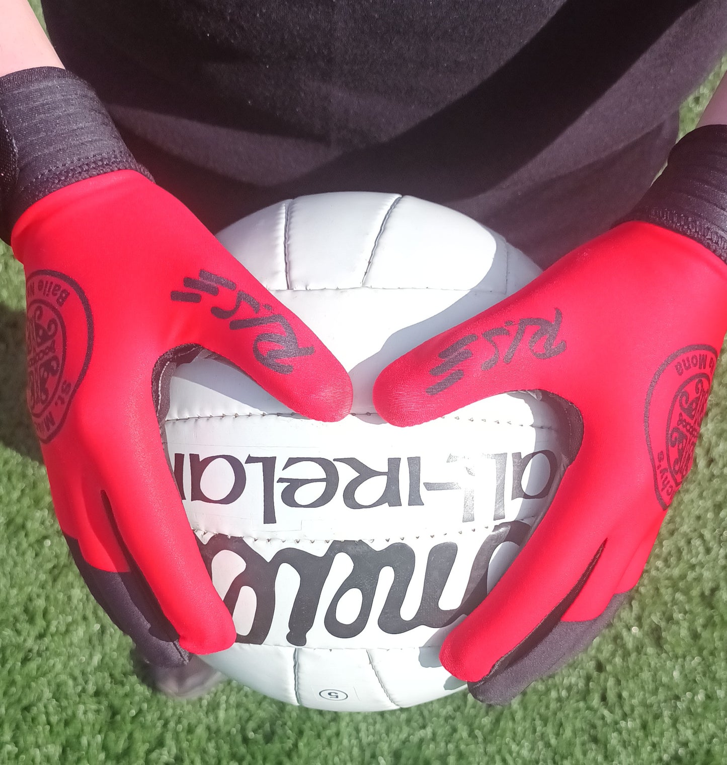 Rise Sports Moortown Gaelic Gloves